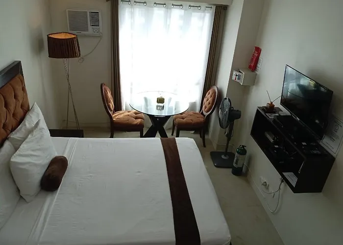 Unit At The Beacon Makati Near Greenbelt